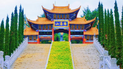 在小城弥勒，打开森林旅居“心”窗口！