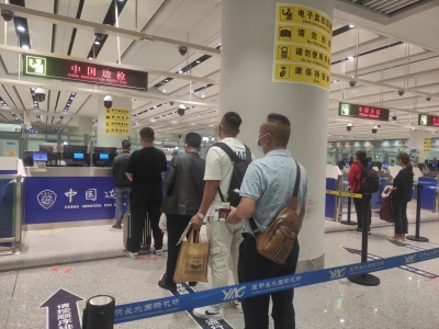昆明边检：国庆我在岗 奋战在“疫”线