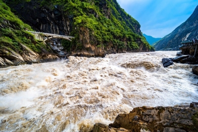 深秋雨天，赏云南别样风景