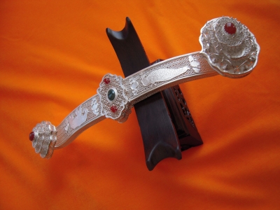 玉溪通海：百年银饰文化闪耀至今