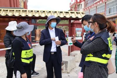 国庆 我在岗 | 迪庆文旅执法人：坚守奉献 用心服务 迎四方游客