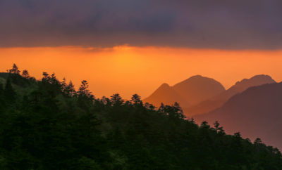 丁真来云南了！来与阳光男孩一起游云南吧！