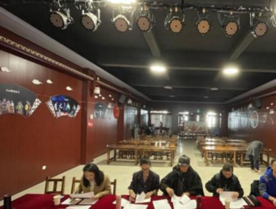 玉溪红塔区成功举办首届“紫艺杯”群众文艺汇演