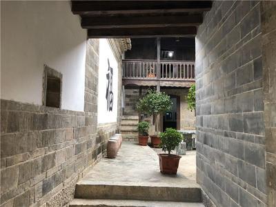 《古镇钩沉》带你探秘迤萨的前世今生