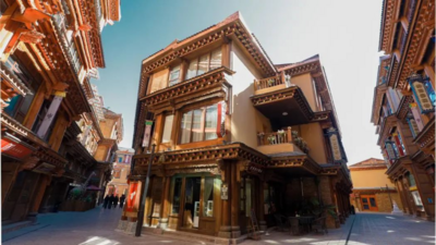 漫步藏文化风情街： 独克宗花巷入列云南省旅游休闲街区名单 