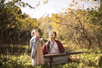 看花海、赏银杏、逛古寨、观云海......快来普洱开启这些趣味玩法！