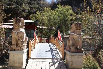 香格里拉天然温泉∣天生桥地热生态公园