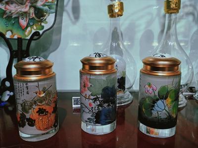 滇派内画：方寸之间展现云南美