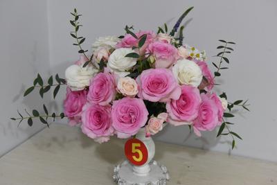 以花练技 展现风采！红河州总工会举办花艺师技能竞赛