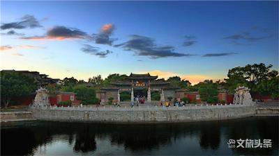 宿在红河｜藏在繁华古城中的小院，浓缩了建水千年的美！