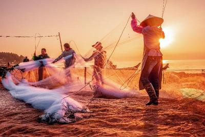 玉溪旅游风光风情摄影作品在青花街开展