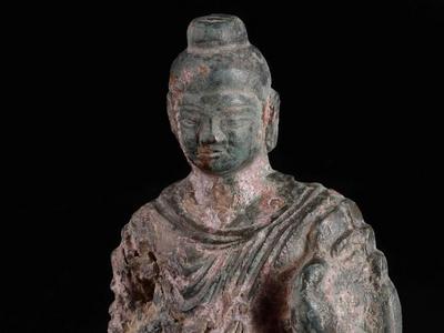 陕西考古出土目前国内年代最早的金铜佛造像