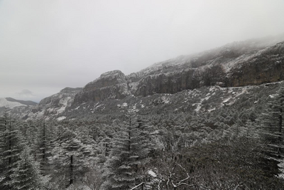下雪了下雪了！轿子雪山再一次穿上雪白盛装