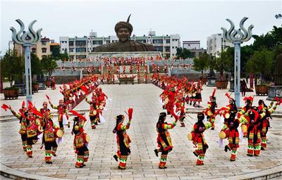跟着中老铁路游玉溪丨缤纷节庆带你感受玉溪人文魅力