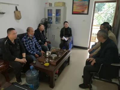 走访慰问省部级劳模 河口县总工会关怀暖人心