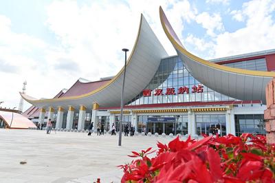中老铁路今日首发｜文旅头条带您体验首发车 几大关键词带您解锁极致体验