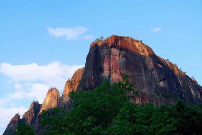 云南那些不同寻常的“山”