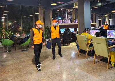 潘金军带队检查州府所在地蒙自市文化市场