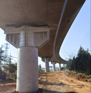 “桥”见独柱墩