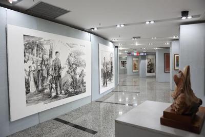 展讯丨“聂耳和国歌”主题美术创作展暨玉溪画院2021年年展在聂耳大剧院开展