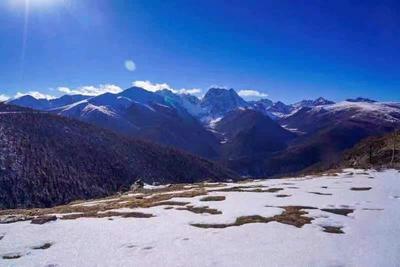 不用去北方！云南的这几座雪山，赏玩两不误