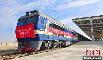 新疆铁路部门清明假期加开疆内旅客列车22列