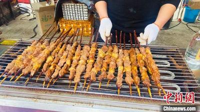 “百湖之城”新疆北屯首届“冰城”文化旅游节开幕