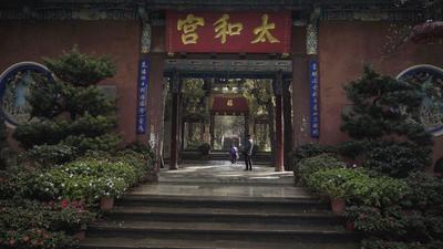 昆明：元旦假期接待游客128.41万人次 实现旅游收入85401.84万元