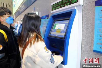 哈尔滨铁路加开6.5对学生返校列车