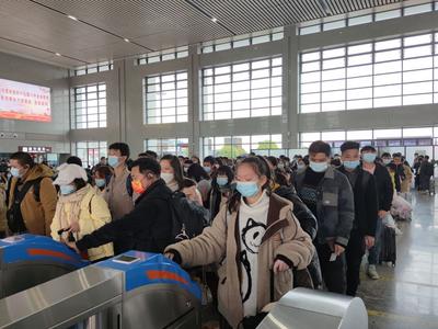 同比增长超三成！2022年春节长假云南铁路发送旅客84万人