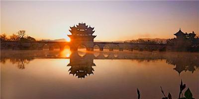 建水双龙桥：十七道金光耀古桥