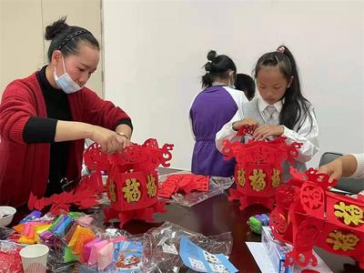 元宵佳节话家风 弘扬传承好家训