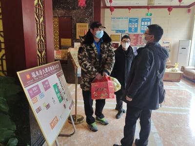 百色市妥善安置300多名因疫情滞留游客
