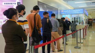 中老铁路老挝段开通首个火车票售票点
