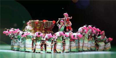 跟着登上春晚的舞蹈《摆出一个春天》 感受普洱非遗魅力