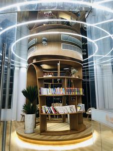 你的诗与远方，就在弥勒森林书吧