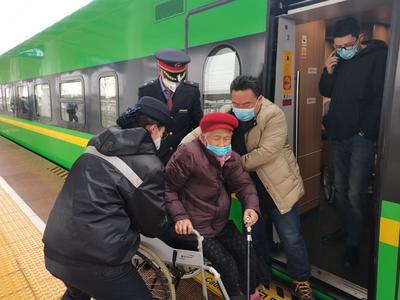 中老铁路春运“首秀”交出亮眼成绩单 沿线旅游产业活力迸发