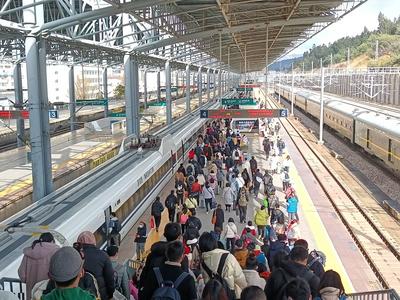 同比增长超三成！2022年春节长假云南铁路发送旅客84万人