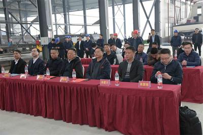 洱海上第一艘新能源游船建造开工