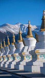 望梅里 仰望一座山峰的美丽