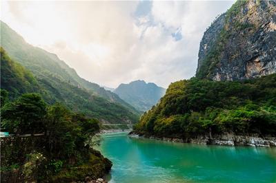 怒江石门关，通向“诗和远方”