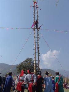 跟着非遗游怒江丨傈僳族刀杆节，勇者“上刀山，下火海”