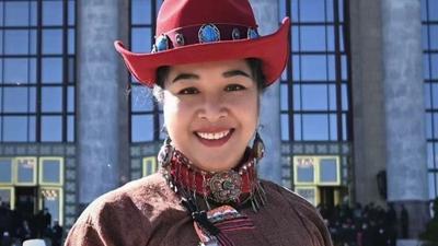 茸芭莘那委员：进一步加大人口较少民族文化保护与扶持力度  助力乡村振兴