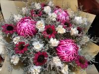 【图集 | “女神节” 到岔街花市 选束花送给女神】