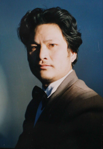 帕男：写诗既是自语方式，也是对神鬼、天地万物的私语