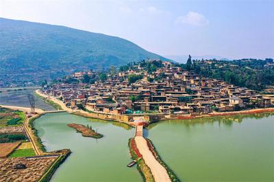 古村VS春天，你更爱红河的古村还是春天？