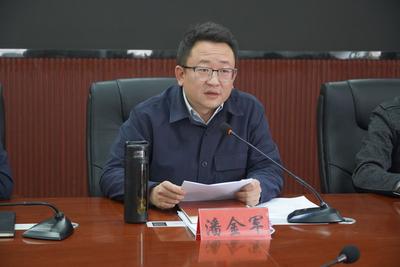 红河州文化和旅游局召开局党组理论学习中心组第二次集中学习暨作风革命效能革命推进会