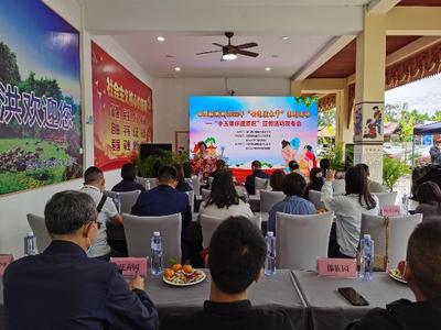 “小玉带你逛景区”正式上线！云上体验西双版纳泼水节的魅力