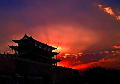 在吗？进来看红河最美日落