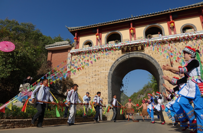 红河掀起“大抓项目抓大项目”热潮 推动文旅高质量跨越式发展